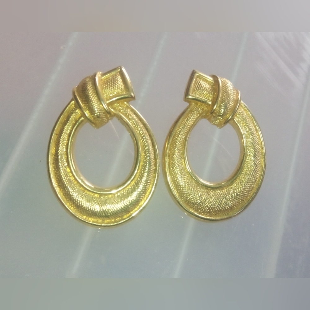 Vintage Tied Gold Loop Pierced Earrings